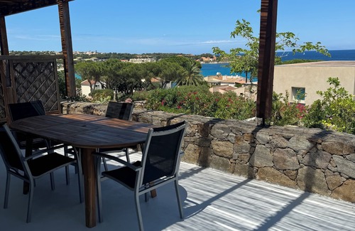 Marine de Saint Ambroggio Villa | Petite Villa au Calme à 100 Mètres de la mer Terrasse Jardin vue mer