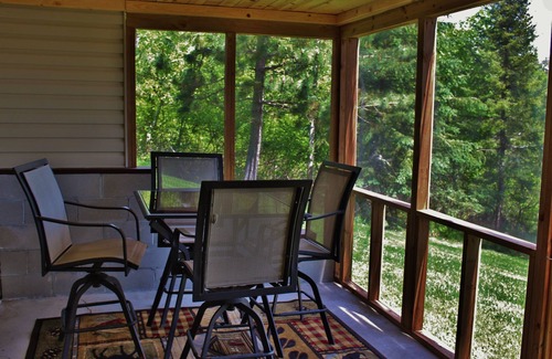 Bigfork Cabin | Pets Welcome/kayaks/Stand-up Boards /Nearby Resort Amenities w/water trampoline