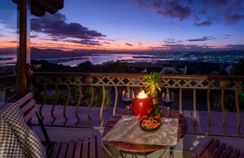 Knysna House | Pezula Magic Escape - Guest House - No Loadshedding