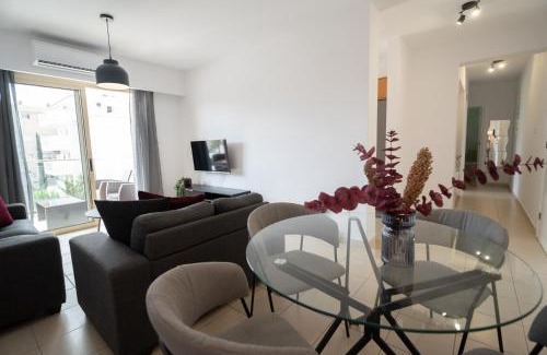 Universal Apartment | Phaedrus Living Paphos Elysian Escape