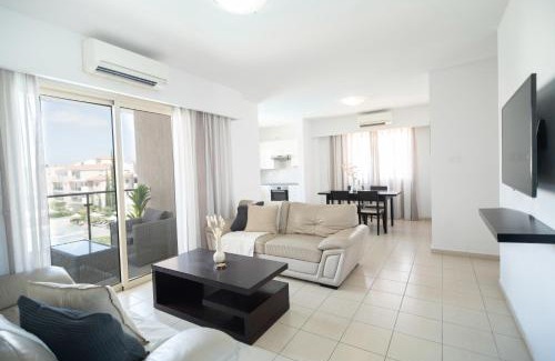 Universal Apartment | Phaedrus Living Paphos Elysian Horizon