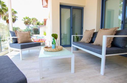 Paphos Apartment | Phaedrus Living: Seaside Luxury Flat Limnaria 152