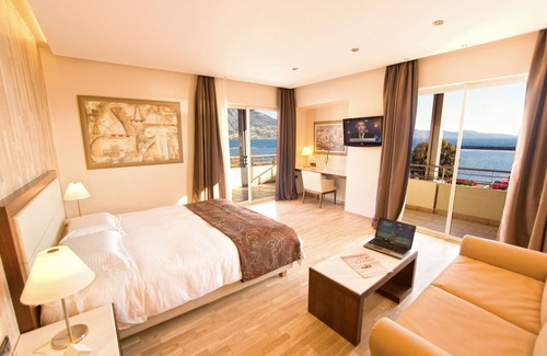 Kalamata Hotel | Pharae Palace Hotel