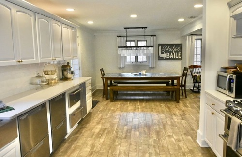Harters Heights House | Phelps Baile☘️ ND, SMC & HCC friends & family invited! Sleeps 10-12.