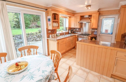 Maenporth Cottage | PHENESTS, pet friendly, country holiday cottage in Falmouth