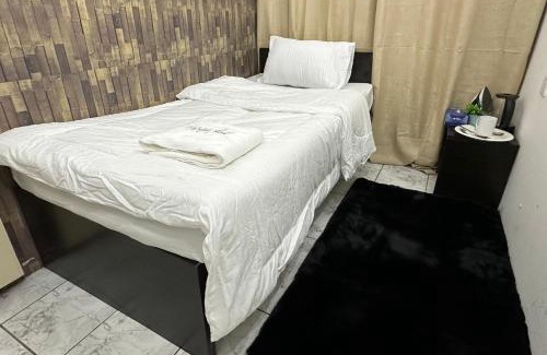 Al Zahiyah Hostel | Phenomenal Room "Sea View"