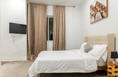 North Philadelphia East Apartment | Philly Explorer's Haven 2bed2bathwifiwd