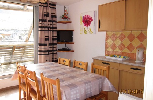 Piau Engaly Apartment | PIAU Appt 6 pers., South balcony/terrace, opposite and at the foot of the slopes and chairlift.