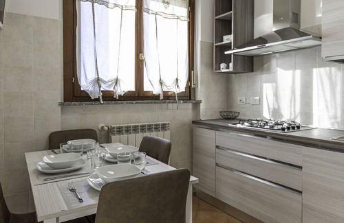 Rozzano Apartment | Piazza Alboreto, 72 - Rozzano