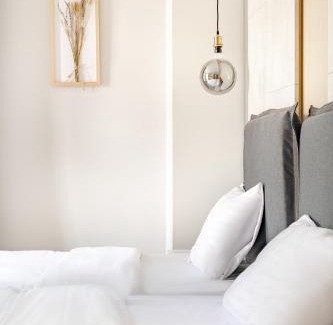 Sector 1 Apartment | Piccolo Mondo by CityBookings