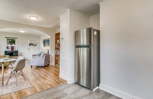 East Pensacola Heights House | Pickens Place - 🐶 Dog Friendly, near 🚤 Boat Launch