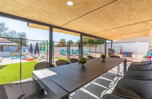 Norma Estates House | Pickleball Golf Heated Pool Splash Pad
