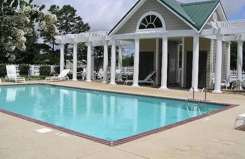 Iuka House | Pickwick Pines Resort getaway!