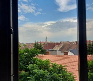 Arad Apartment | Picky Apartment