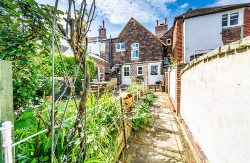 Arundel House | Picturesque cottage in the heart of Arundel