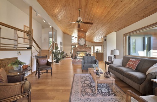 Prescott House | Picturesque Retreat at Thumb Butte - Spacious 4-Bedroom Home in Prescott!