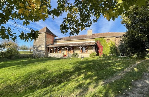 Labretonie Apartment | Pigeonnier (small tower) on Farmhouse with Vineyard