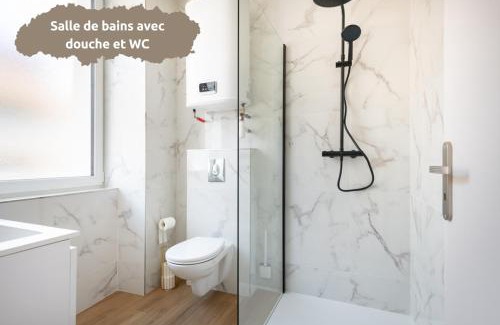 La Destrousse Apartment | Pin * Spacieux * Linge hôtelier * Fibre * Confort