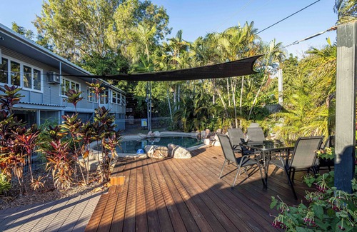 Belgian Gardens House | Pinball + Gaming Paradise in Townsville! 5 Minutes from the Airport & Strand