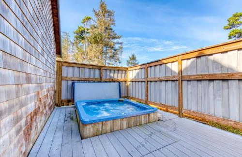 Rockaway Beach House | Pine Beach House