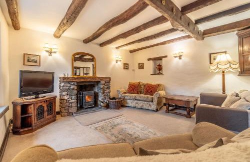 Troutbeck House | Pine Fold