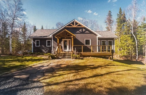 Perry Cottage | Pine Lane Retreat