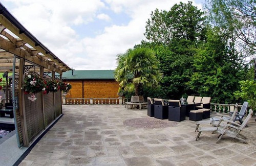 Camerton Cottage | Pine Lodge - UK46279