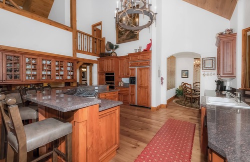 Beaver Creek Ski Chalet | Pine Meadow Estate by Cuvée | Ski-in/ski-out Beaver Creek estate