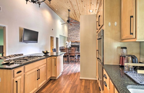 Frazier Park House | Pine Mountain Club Home w/Beautiful View!