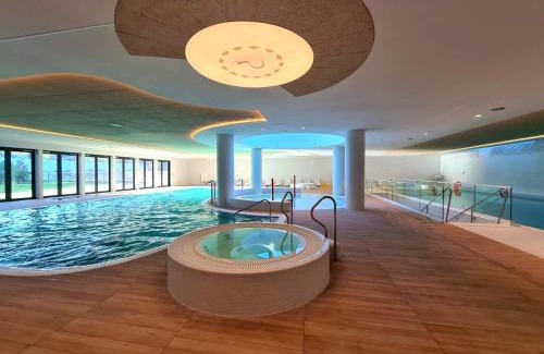 Pobierowo Apartment | PINEA SKY PREMIUM apartament z widokiem na morze ze SPA i basenem przy plaży Pobierowo