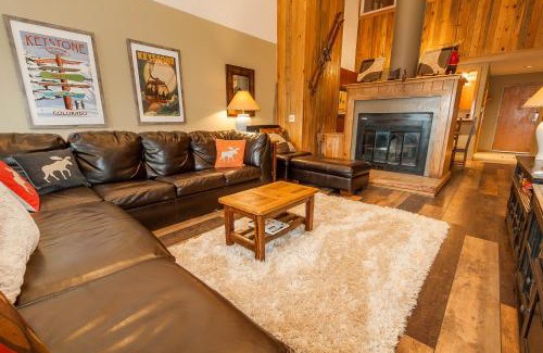 Keystone House | Pines by Summit County Mountain Retreats