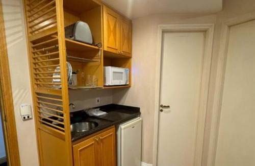 Sao Paulo Apartment | Pinheiros Luxury Flat in a 4-star hotel - 4