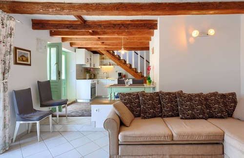 Kastelir House | Pinia II by Interhome
