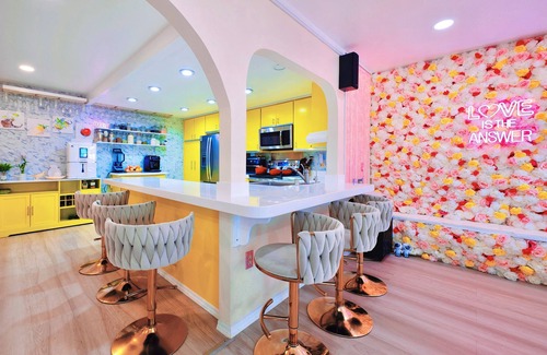 Bay Terraces Villa | Pink Luxe Spa Retreat with Pool/Jacuzzi and Dome in San Diego