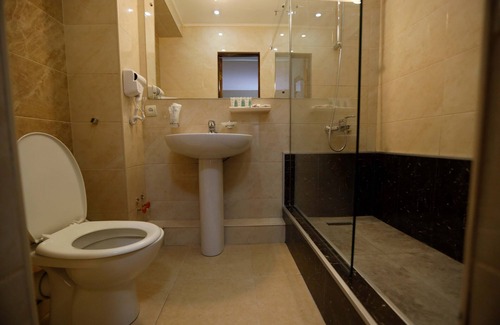 Vera Hotel | Pino Vere Palace Hotel