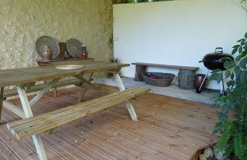 Saint-Philippe-dAiguille House | PIQUEROQUE: A haven of peace among vineyards and woods.