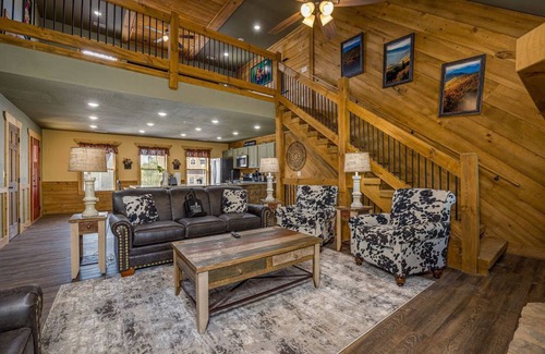 Gatlinburg Cabin | Pirates Peak