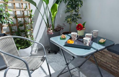 Piraeus Apartment | Pireas Jewel New Design Apt with Backyard