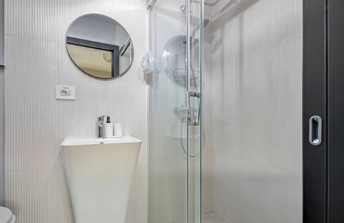 Sector 2 Apartment | PIT4U Accommodation