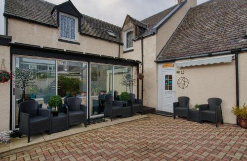 Inverness City Centre House | Pitfaranne Guest House