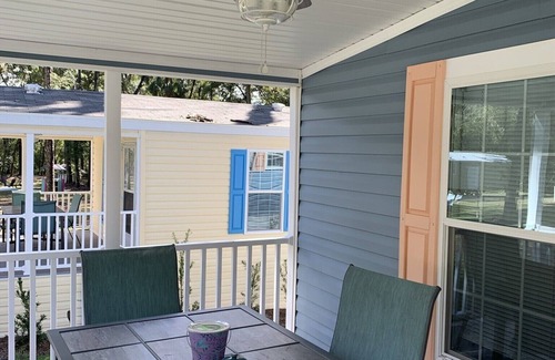 Dunnellon House | PK's Bungalow! Located just two doors down from the world famous KP Hole