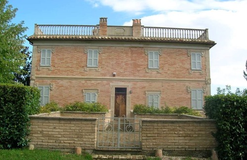 Monte Vidon Combatte Villa | "Places of the soul" Country House- Private luxurious villa with pool