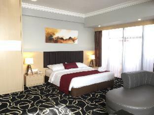 Batam Hotel | Planet Holiday Hotel & Residence