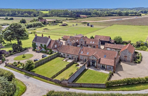 Bodham House | Platford Barn - Three Bedroom House, Sleeps 5