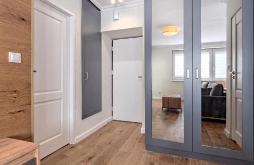 Srodmiescie Apartment | Platinium Gdynia Comfy