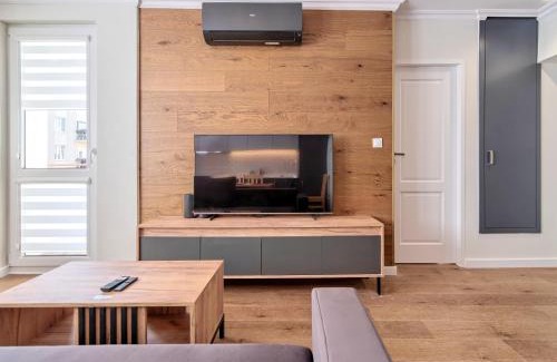 Srodmiescie Apartment | Platinium Gdynia Comfy