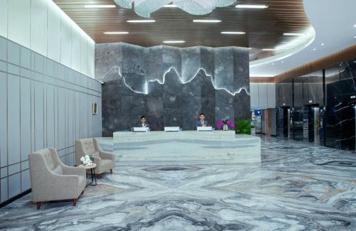 Surabaya Hotel | Platinum Hotel Tunjungan Surabaya