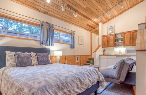Manzanita House | Play Chalet (MCA 489)