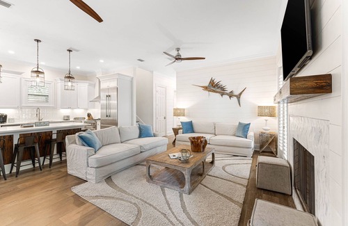 White's Gulfview House | Playing Hooky - Private Pool and Beach Access + Bikes