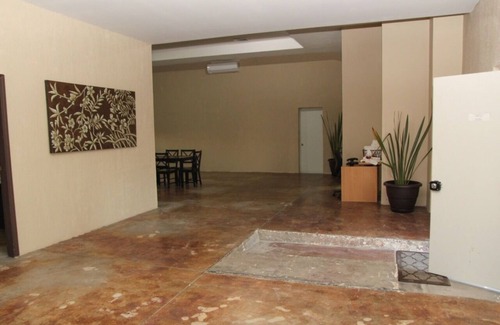 Obrera Apartment | PLAZA GOYA 18 PERSON SUPER SUITE